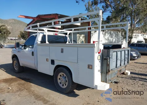 2002 Ford F-250 Xl/Xlt from USA, damaged, VIN 1FTNF20L72ED15488